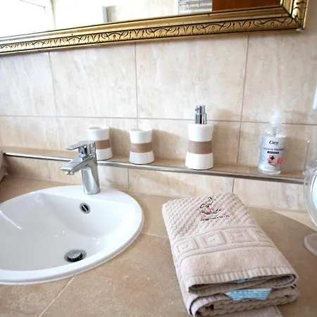 Storchennest - Schoenes, Ruhiges Mit Sonnenterrasse * Tettnang