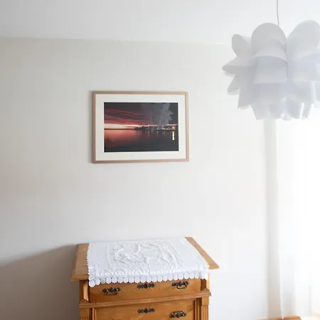 Storchennest - Großzügiges Sonniges Wohlfühl-apartment Mit Traumhafter Terrasse Tettnang